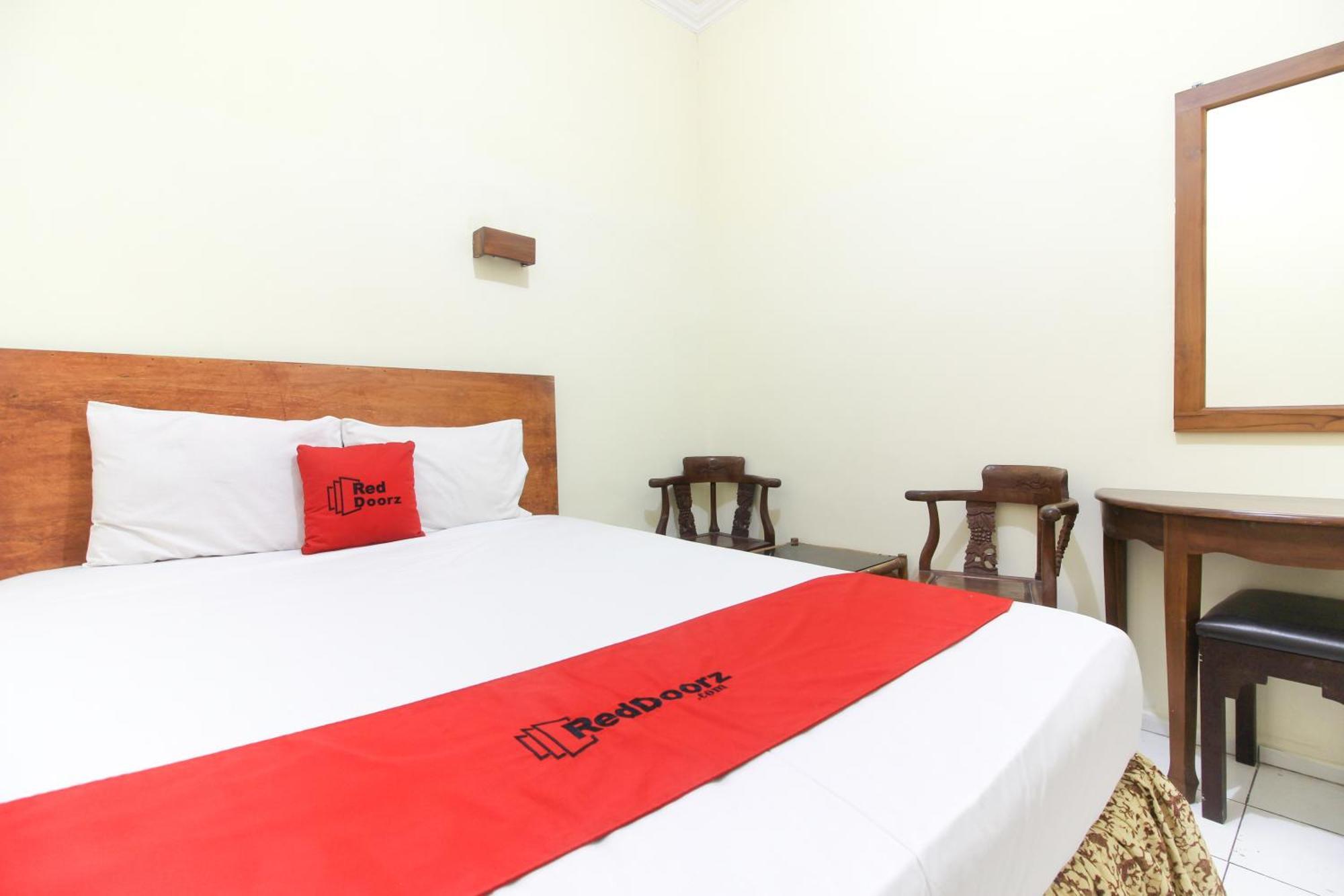 Reddoorz Near Kranggan Tugu Jogja Hotel Yogyakarta Exterior photo